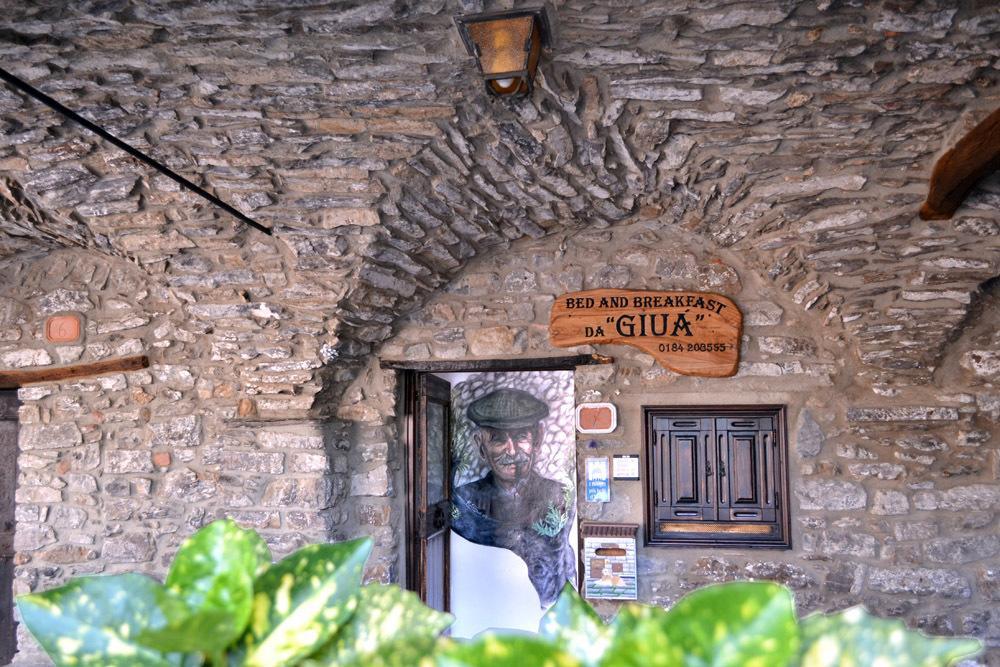 B&B Da Giua' Apricale Exterior photo